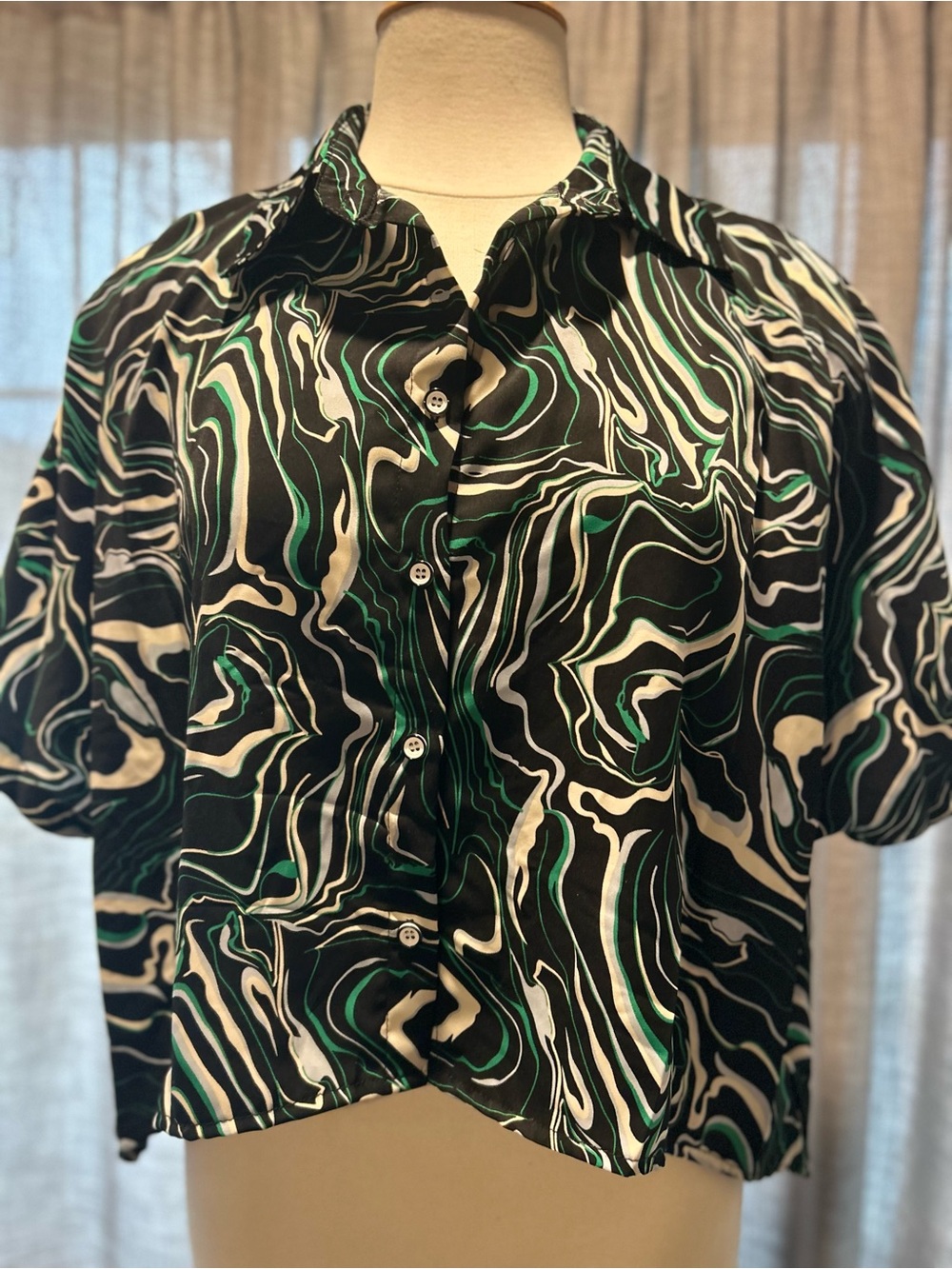 Patrizia Luca Black Button-Down Top with White & Green Swirl Print